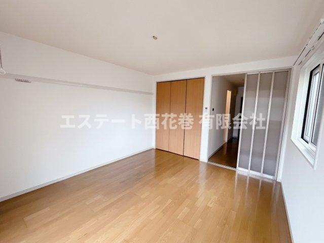 エデン西大通りの居間・リビング