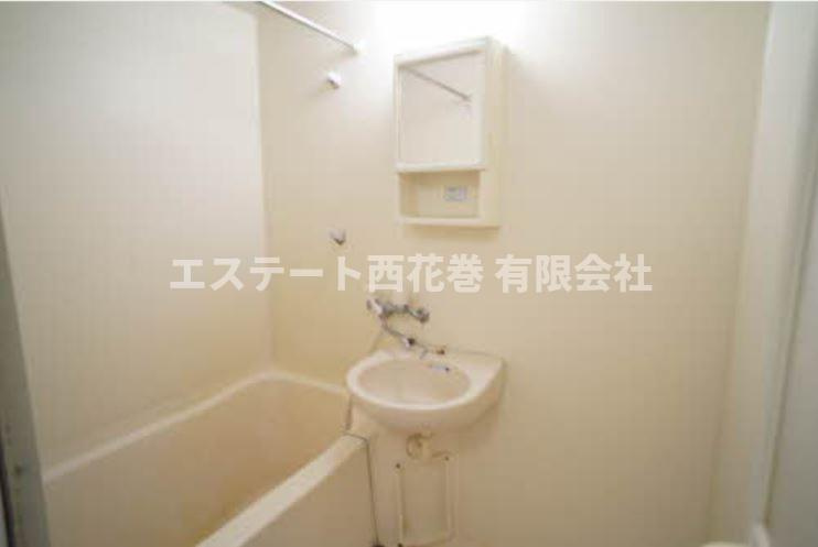 エデン西大通りの浴室