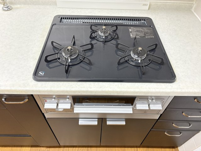 アートフォルム富塚のキッチン