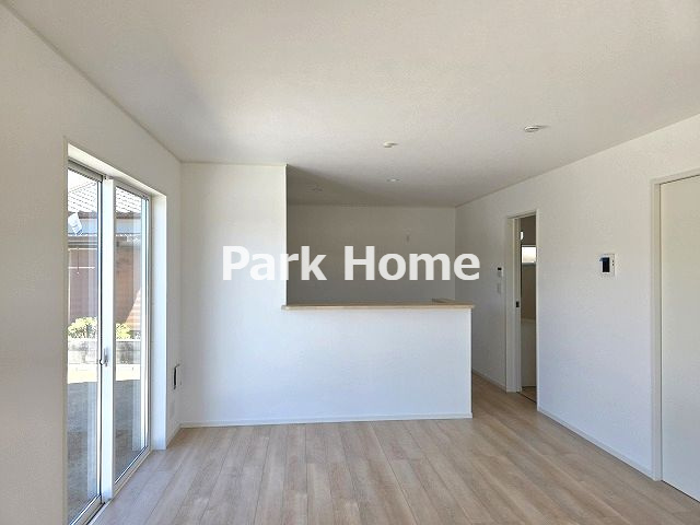 高知市種崎　新築戸建ての居間・リビング