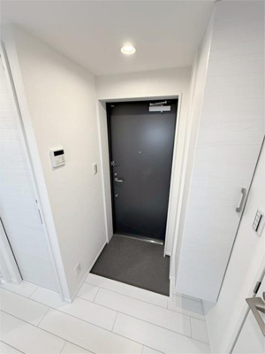 【玄関】 | イスフール |  