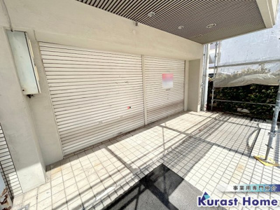 【エントランス】 | ココナパレス古市1階店舗