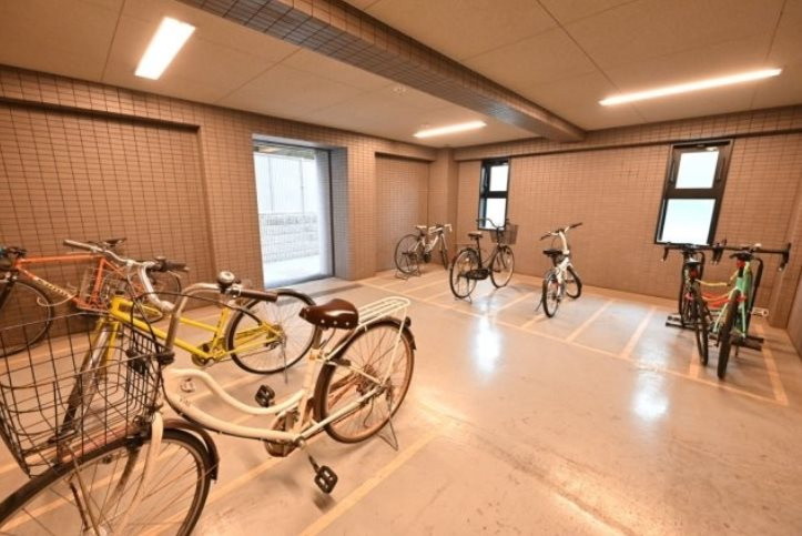 ルーブル鷺宮六番館の外観
