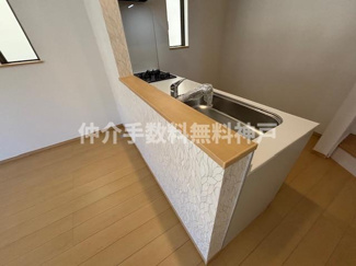 【キッチン】 | 神戸市垂水区桃山台6丁目　新築戸建2号棟　仲介手数料無料！ | きれいなキッチンです