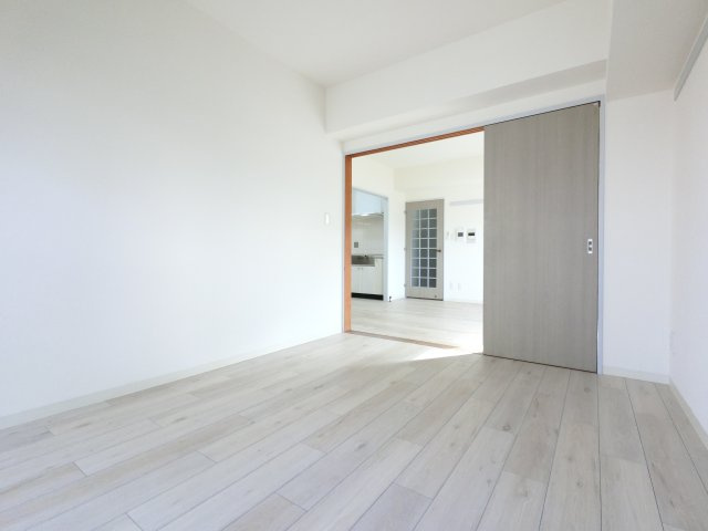 アーバンパーク行徳の洋室