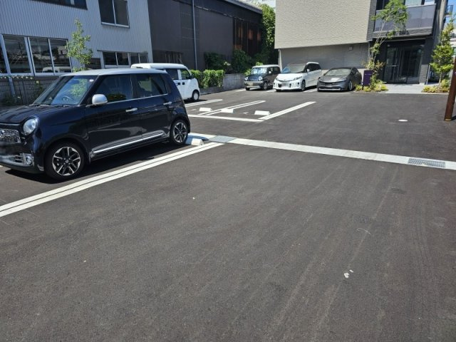シャーメゾンノールビラージュの駐車場|平面式の駐車場です