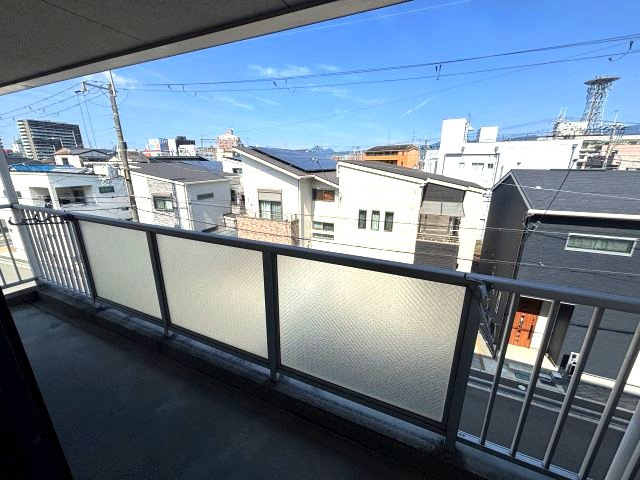 日吉壱番館のバルコニー