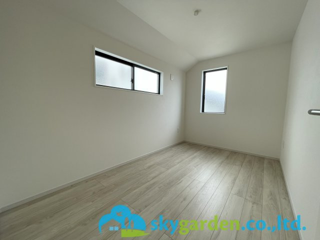 藤沢市鵠沼海岸2期　新築戸建　全3棟2号棟の子供部屋