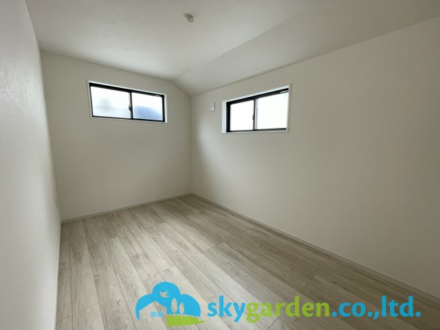 藤沢市鵠沼海岸2期　新築戸建　全3棟2号棟の子供部屋