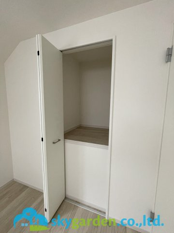 藤沢市鵠沼海岸2期　新築戸建　全3棟2号棟の収納