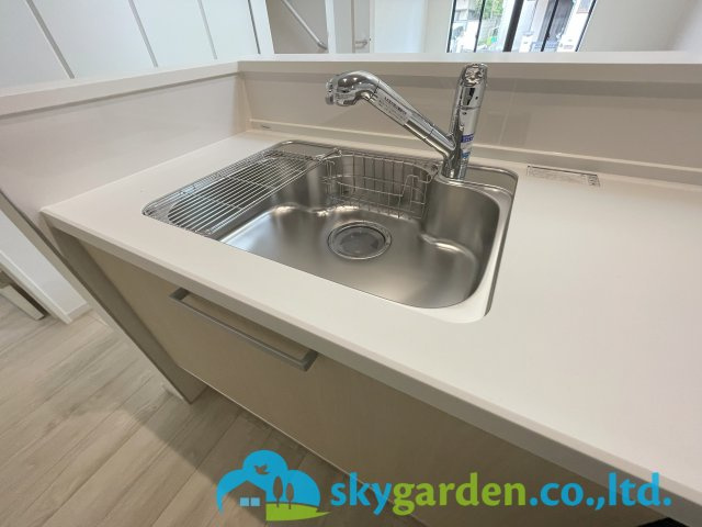 藤沢市鵠沼海岸2期　新築戸建　全3棟2号棟のキッチン