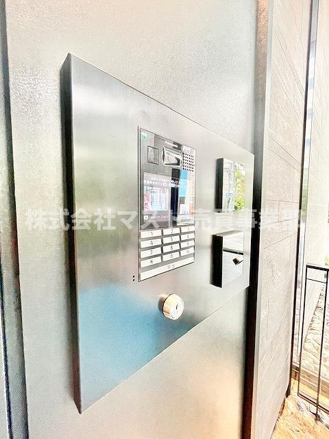 ジオタワー堺筋本町の防犯設備