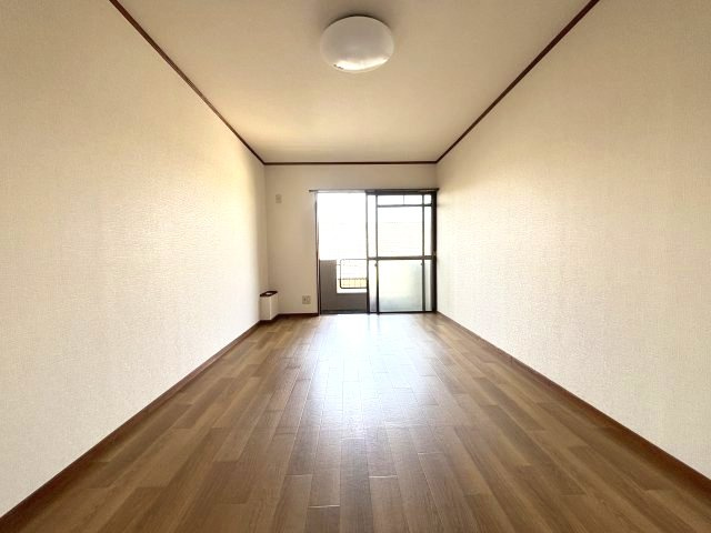リバーサイド内田の内装