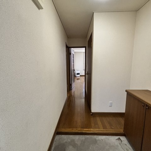 ハイツ蘭の玄関