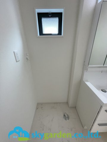 藤沢市鵠沼海岸2期　新築戸建　全3棟3号棟のランドリースペース