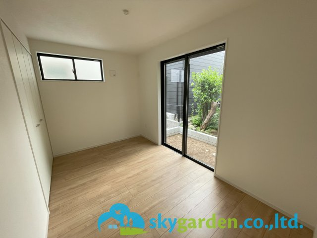 藤沢市鵠沼海岸2期　新築戸建　全3棟3号棟の洋室