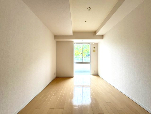 ジークレフ新神戸タワーの洋室