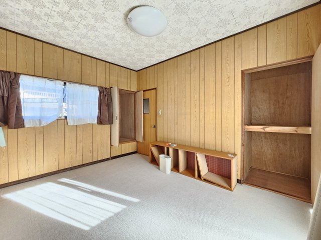 瑞浪市稲津町小里の洋室