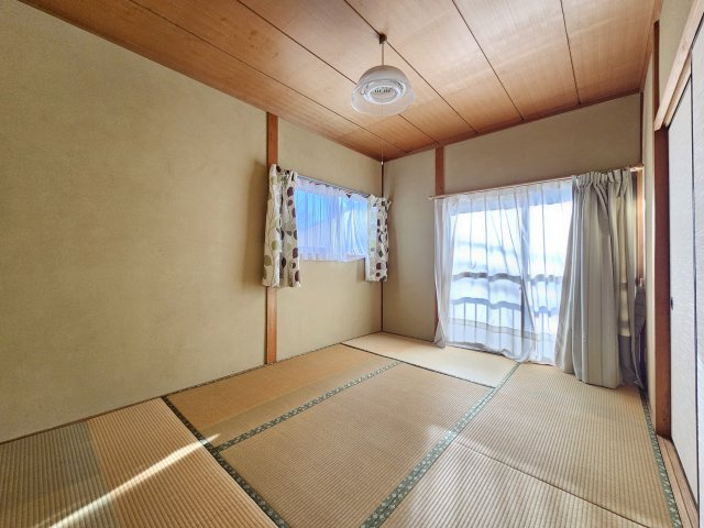 瑞浪市稲津町小里の和室