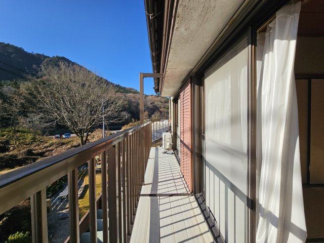 瑞浪市稲津町小里のバルコニー