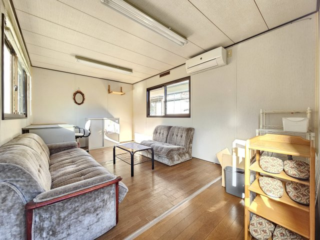 瑞浪市稲津町小里のその他|離れ