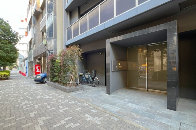 ルキオ日本橋蛎殻町のエントランス