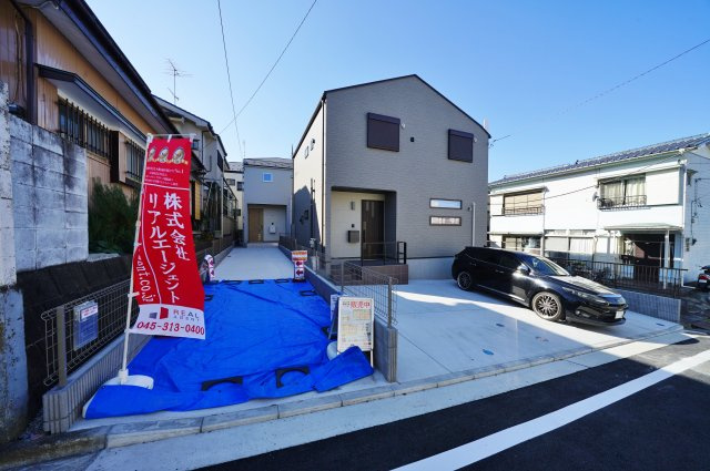 【横浜市保土ケ谷区上菅田町432-12全2棟新築戸建て】★仲介手数料無料★（上菅田笹の丘小学校・上菅田中学校）の外観