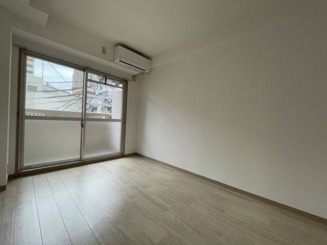 プラシード六甲の居間・リビング