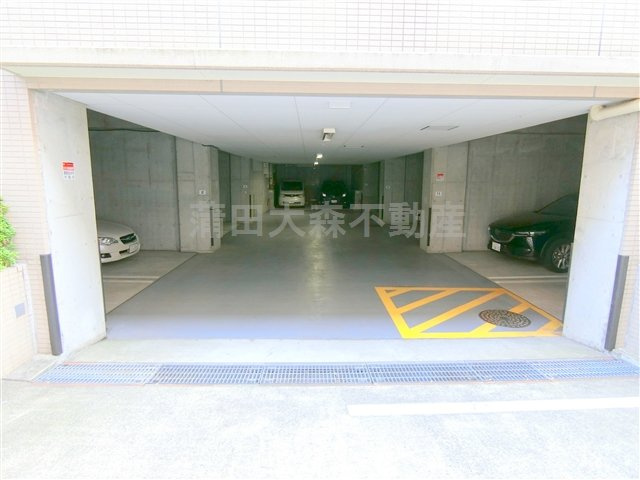 シーアイマンション池上の駐車場