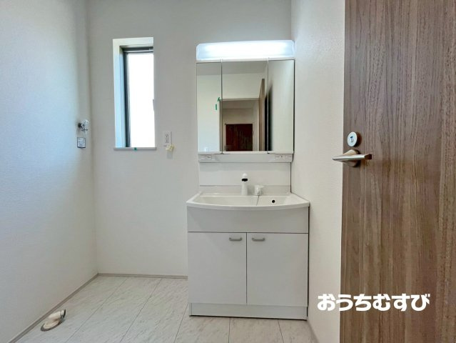 守山区中志段味8期(全1棟)の独立洗面台