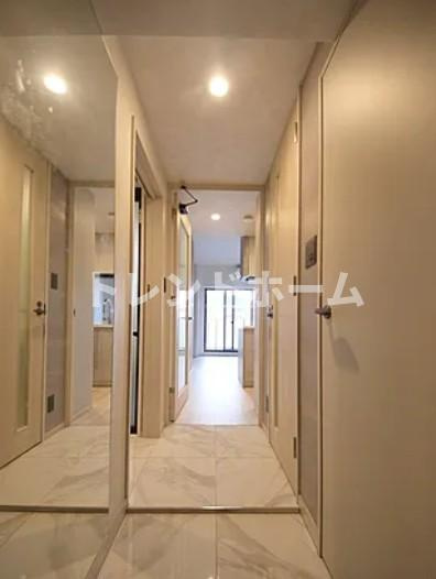 エスライズ難波Ⅲの玄関|選べる家電プランあり！！