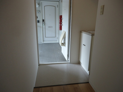 【玄関】 | サンライズ富士 B棟