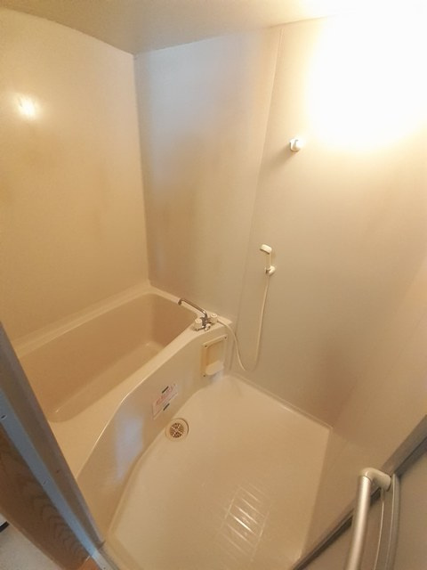 コーポ　ロアール　Ｂの浴室|バス