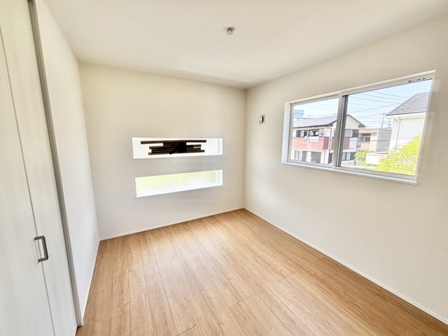 ファーストタウン海部郡第6蟹江町本町　全2棟　新築戸建の洋室