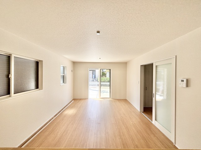 ファーストタウン海部郡第6蟹江町本町　全2棟　新築戸建の居間・リビング