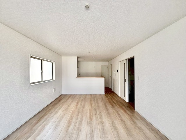 クレイドルガーデン東郷町諸輪第7　全8棟　新築戸建の居間・リビング