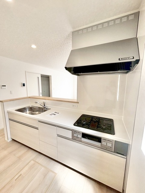 クレイドルガーデン東郷町諸輪第7　全8棟　新築戸建のキッチン