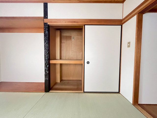 レジデンス國富の収納|大きなものも収納できそうです