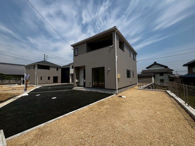 クレイドルガーデン東郷町諸輪第7　全8棟　新築戸建の外観
