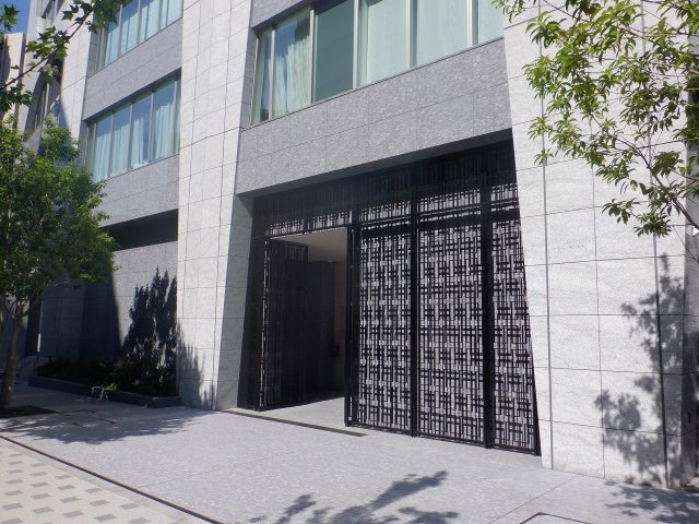 ザ・パークハウスグラン三番町26の外観