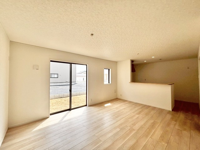 クレイドルガーデン東郷町諸輪第7　全8棟　新築戸建の居間・リビング