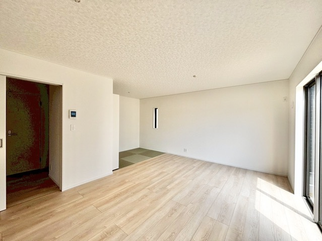 クレイドルガーデン東郷町諸輪第7　全8棟　新築戸建の居間・リビング