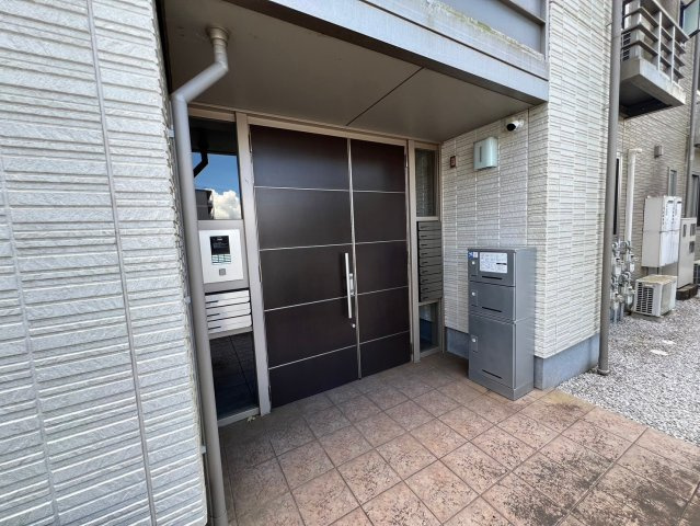 宮崎県都城市早鈴町一棟マンションの間取り