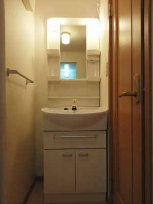 【洗面所】 | モンターニュＡ