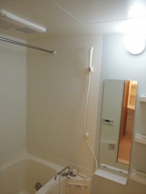 【浴室】 | モンターニュＡ