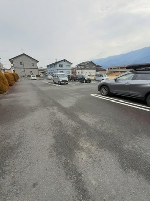 【駐車場】 | モンターニュＡ