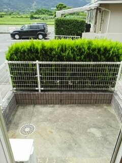 【庭】 | モンターニュＡ