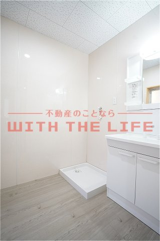 髙崎アパート【キャンペーン対象物件】の洗面所|広い洗面スペース