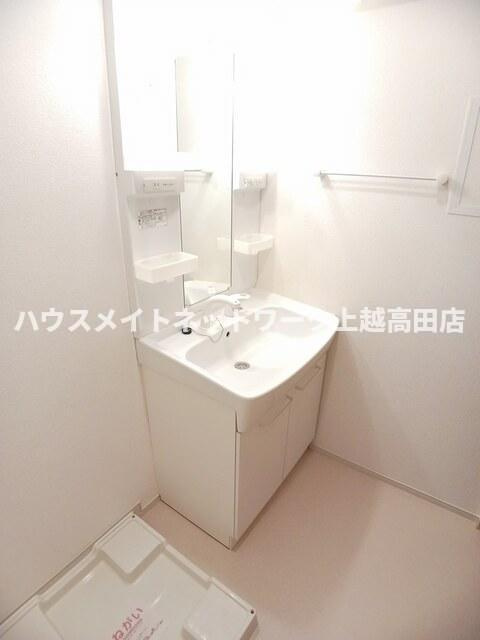 カーサアルコバレーノⅡの独立洗面台|洗髪洗面化粧台