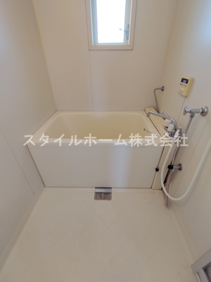 【浴室】 | サンシャトレ神ノ輪 | 別部屋写真です。